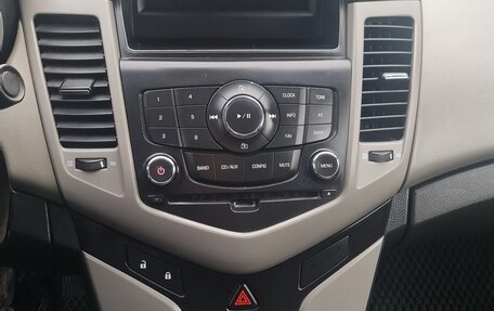 Chevrolet Cruze II, 2011 год, 610 000 рублей, 12 фотография