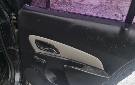 Chevrolet Cruze II, 2011 год, 610 000 рублей, 16 фотография