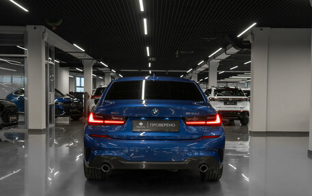 BMW 3 серия, 2019 год, 3 090 000 рублей, 6 фотография