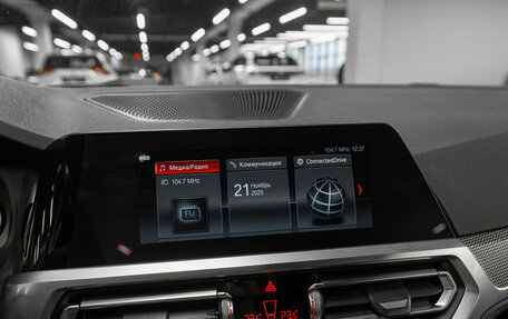 BMW 3 серия, 2019 год, 3 090 000 рублей, 20 фотография