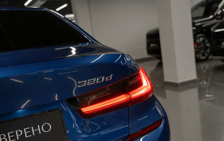 BMW 3 серия, 2019 год, 3 090 000 рублей, 27 фотография