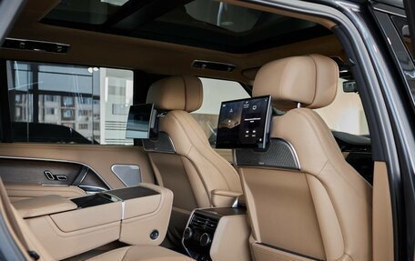 Land Rover Range Rover IV рестайлинг, 2025 год, 28 000 000 рублей, 14 фотография