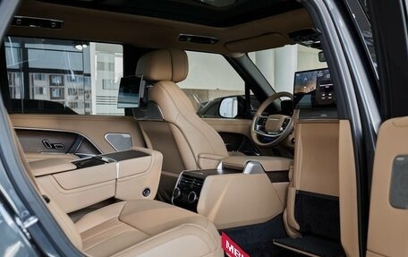 Land Rover Range Rover IV рестайлинг, 2025 год, 28 000 000 рублей, 13 фотография