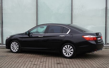 Honda Accord IX рестайлинг, 2013 год, 1 580 000 рублей, 2 фотография