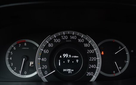 Honda Accord IX рестайлинг, 2013 год, 1 580 000 рублей, 21 фотография