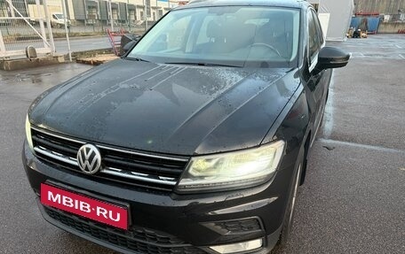 Volkswagen Tiguan II, 2017 год, 1 590 000 рублей, 4 фотография