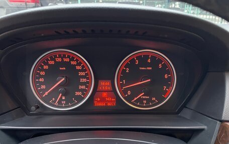 BMW 5 серия, 2008 год, 1 230 000 рублей, 23 фотография