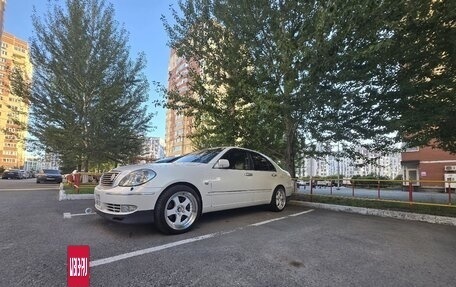 Toyota Brevis, 2002 год, 880 000 рублей, 4 фотография