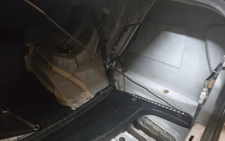 Toyota Brevis, 2002 год, 880 000 рублей, 13 фотография