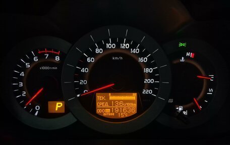 Toyota RAV4, 2011 год, 1 400 000 рублей, 16 фотография