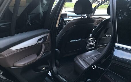 BMW X5, 2017 год, 2 499 000 рублей, 11 фотография