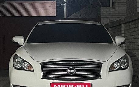 Nissan Fuga II, 2010 год, 600 000 рублей, 2 фотография