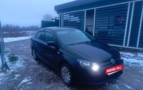 Volkswagen Polo VI (EU Market), 2011 год, 350 000 рублей, 2 фотография