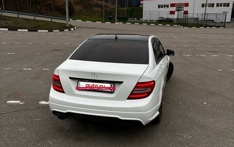 Mercedes-Benz C-Класс, 2012 год, 1 400 000 рублей, 4 фотография