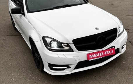 Mercedes-Benz C-Класс, 2012 год, 1 400 000 рублей, 2 фотография