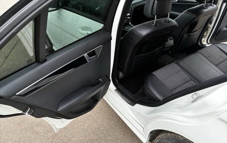 Mercedes-Benz C-Класс, 2012 год, 1 400 000 рублей, 16 фотография