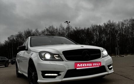 Mercedes-Benz C-Класс, 2012 год, 1 400 000 рублей, 25 фотография