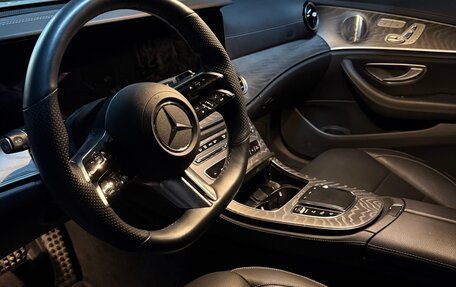 Mercedes-Benz E-Класс, 2022 год, 6 500 000 рублей, 8 фотография