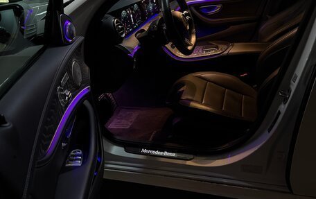 Mercedes-Benz E-Класс, 2022 год, 6 500 000 рублей, 20 фотография