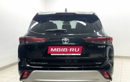 Toyota Highlander, 2025 год, 5 990 000 рублей, 5 фотография