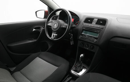Volkswagen Polo VI (EU Market), 2011 год, 660 000 рублей, 9 фотография
