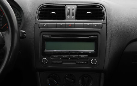 Volkswagen Polo VI (EU Market), 2011 год, 660 000 рублей, 8 фотография