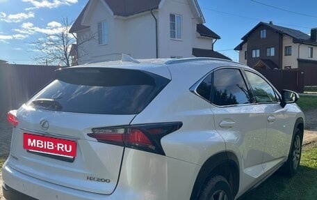 Lexus NX I, 2015 год, 2 500 000 рублей, 5 фотография