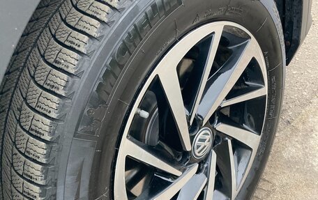 Volkswagen Tiguan II, 2018 год, 2 300 000 рублей, 5 фотография
