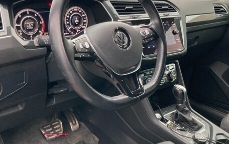 Volkswagen Tiguan II, 2018 год, 2 300 000 рублей, 7 фотография