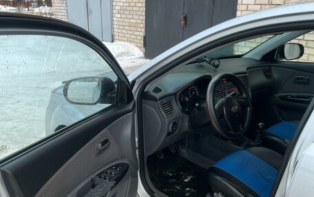 KIA Rio II, 2009 год, 450 000 рублей, 8 фотография