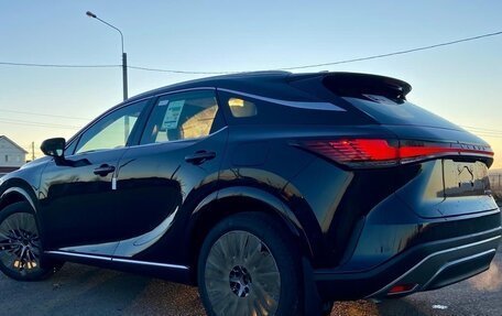 Lexus RX IV рестайлинг, 2023 год, 9 990 000 рублей, 3 фотография