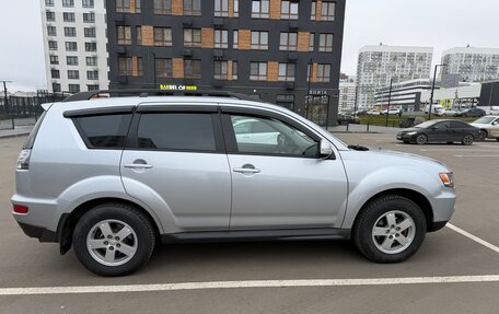 Mitsubishi Outlander III рестайлинг 3, 2010 год, 1 200 000 рублей, 7 фотография