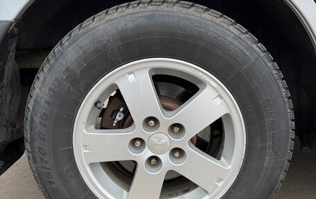 Mitsubishi Outlander III рестайлинг 3, 2010 год, 1 200 000 рублей, 8 фотография