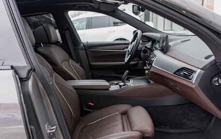 BMW 6 серия, 2022 год, 7 360 000 рублей, 15 фотография