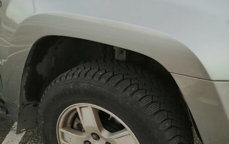 Jeep Grand Cherokee, 2005 год, 1 000 000 рублей, 21 фотография