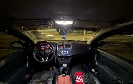 Renault Logan II, 2021 год, 880 000 рублей, 6 фотография