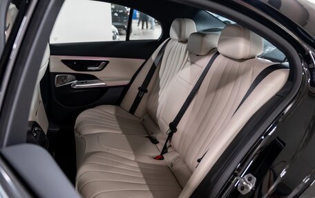 Mercedes-Benz E-Класс, 2023 год, 10 004 500 рублей, 21 фотография