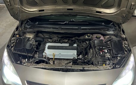 Opel Astra J, 2011 год, 520 000 рублей, 1 фотография