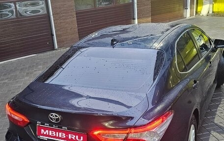 Toyota Camry, 2019 год, 1 850 000 рублей, 3 фотография