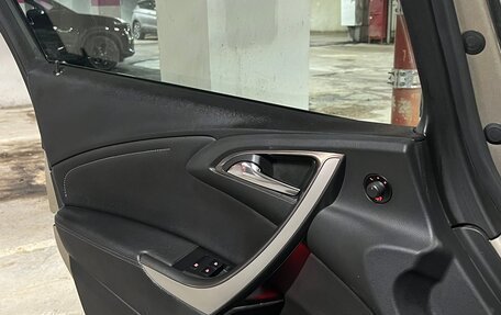 Opel Astra J, 2011 год, 520 000 рублей, 15 фотография