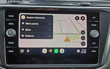 Volkswagen Tiguan II, 2018 год, 3 450 000 рублей, 21 фотография