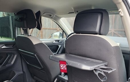 Volkswagen Tiguan II, 2018 год, 3 450 000 рублей, 18 фотография