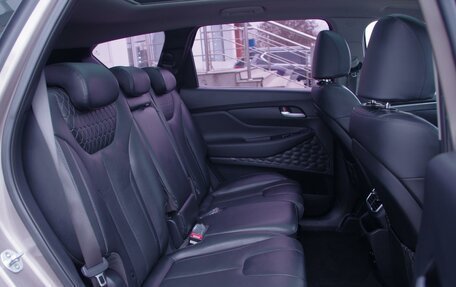 Hyundai Santa Fe IV, 2018 год, 2 399 000 рублей, 9 фотография