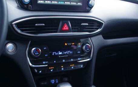 Hyundai Santa Fe IV, 2018 год, 2 399 000 рублей, 18 фотография