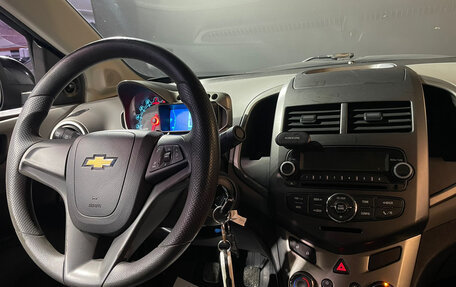 Chevrolet Aveo III, 2014 год, 589 000 рублей, 9 фотография