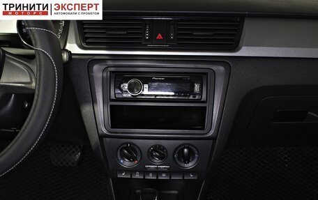 Skoda Rapid I, 2015 год, 897 000 рублей, 15 фотография