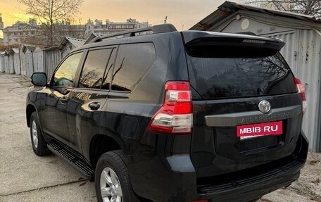 Toyota Land Cruiser Prado 150 рестайлинг 2, 2015 год, 2 850 000 рублей, 5 фотография