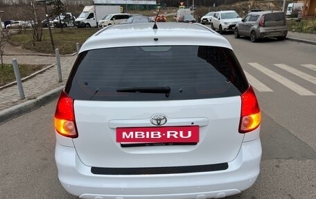 Toyota Matrix, 2002 год, 525 000 рублей, 4 фотография