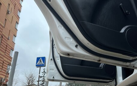 Toyota Matrix, 2002 год, 525 000 рублей, 18 фотография