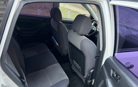 Toyota Matrix, 2002 год, 525 000 рублей, 12 фотография